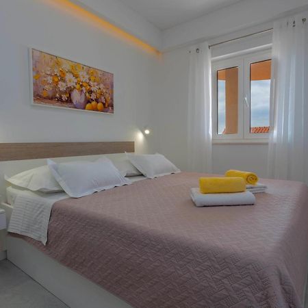 Apartments Tatjana Dominis هفار المظهر الخارجي الصورة