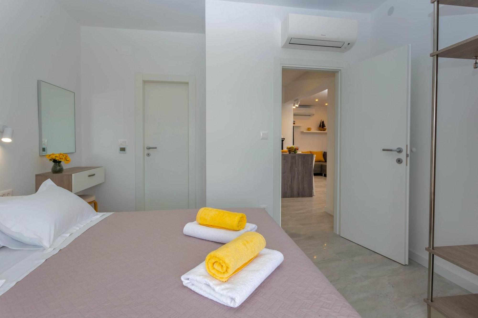 Apartments Tatjana Dominis هفار المظهر الخارجي الصورة